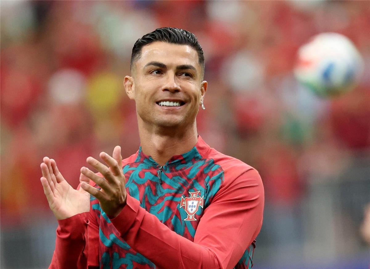 فيديو | رد فعل غاضب من كريستيانو رونالدو بعد التعادل أمام الكونغو في كأس العالم