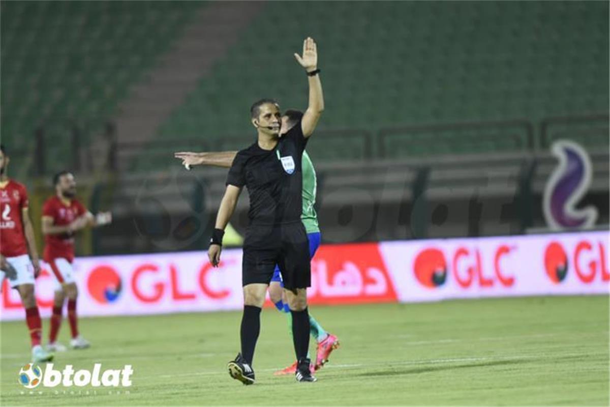 الظهور الثالث.. محمود عاشور حكمًا للفيديو في مباراة البرازيل وهايتي بكأس العالم