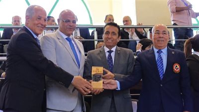 الدهراوي يكرم ضيوف بطولة البحر المتوسط للكاراتيه بالإسكندرية 2026