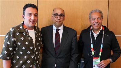 سفير مصر في كندا يستقبل بعثة منتخب الوطني استعداداً لمواجهة نيوزيلندا فى كأس العالم