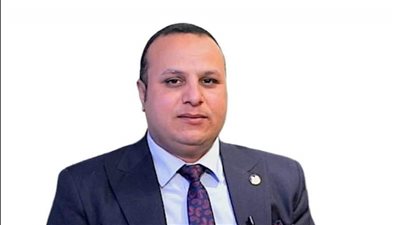 لماذا يقع المتفوقون في أخطاء داخل لجنة الامتحان؟.. خبير تربوي يكشف الأسباب الخطيرة وراء فقدان الدرجات