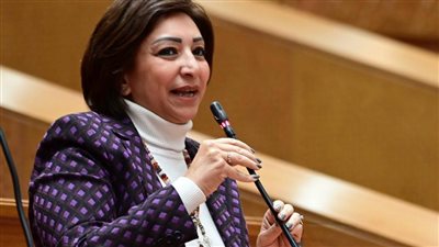 لا بد من حماية أطفالنا رقميًا.. وندرس حظر السوشيال ميديا على الأطفال دون 13 أو 15 عامًا