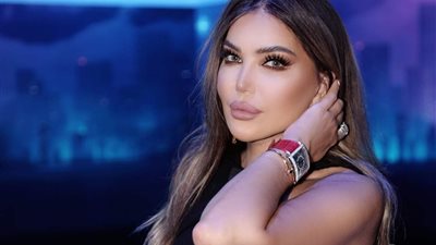 بسبب غارة إسرائيلية.. الفنانة اللبنانية مي الحريري تستغيث: انتشلوا أختي من الأنقاض