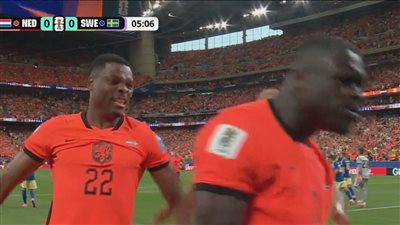 هولندا ضد السويد.. بريان بروبي يسجل الهدف الأول لـ هولندا ضد السويد في الدقيقة 6 بكأس العالم 2026