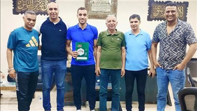 كهرباء الإسماعيلية يجدد عقد الظهيرالأيسر عصام الفيومي موسمين