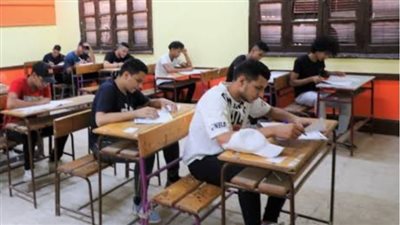 الثانوية العامة 2026.. امتحانات أكثر انضباطًا.. ماذا يحدث خلف الكواليس؟