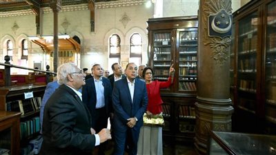رئيس الوزراء يتفقد المبنى التاريخي للجمعية الجغرافية المصرية