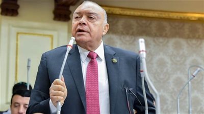 زيادة الأجور تفقد تأثيرها بسبب ارتفاع الأسعار وضرورة ضبط الأسواق