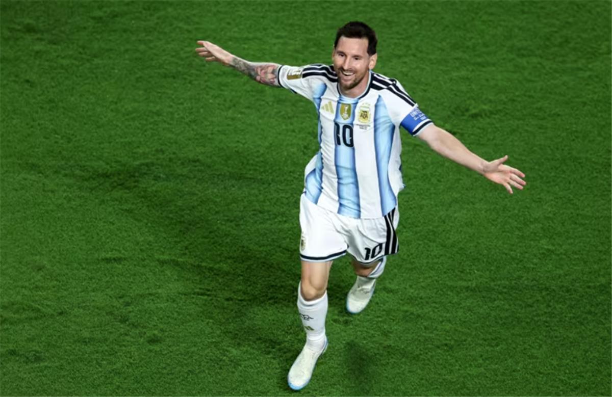 تشكيل الأرجنتين أمام النمسا في كأس العالم.. ميسي يقود الهجوم
