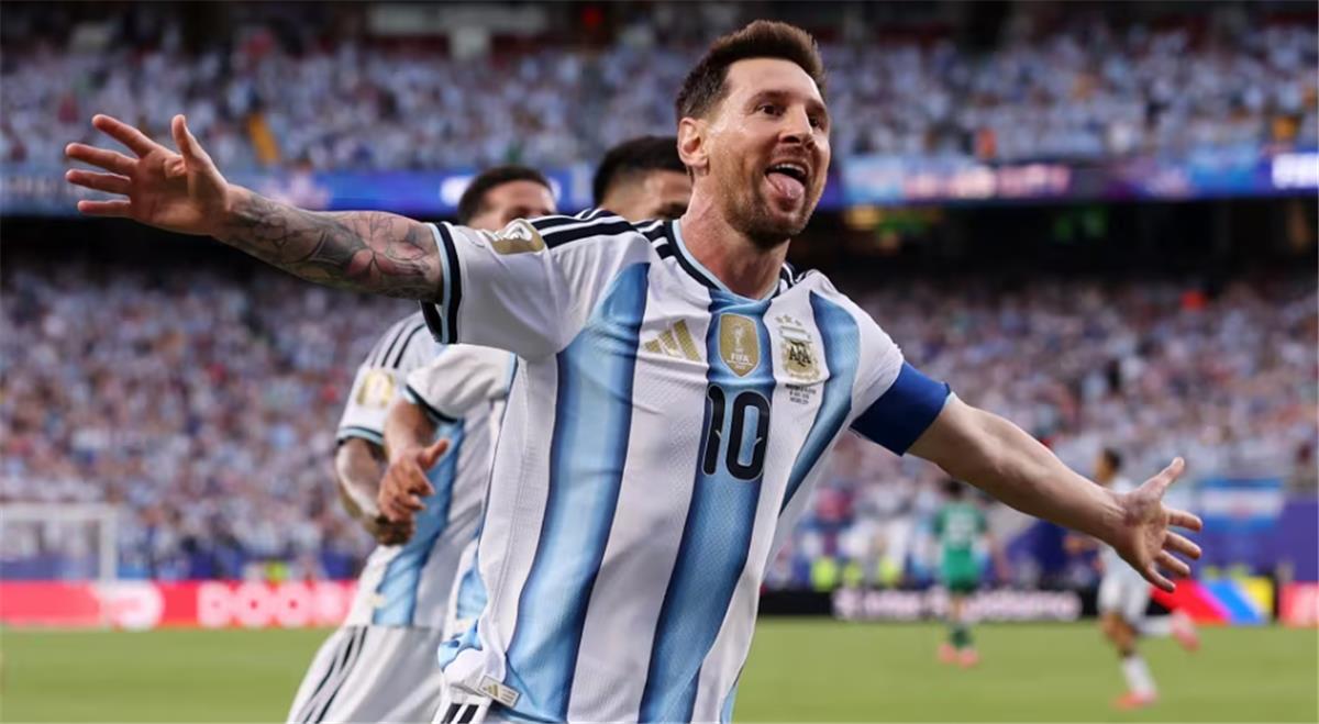 ترتيب الهدافين التاريخيين لكأس العالم بعد ثنائية ميسي أمام النمسا
