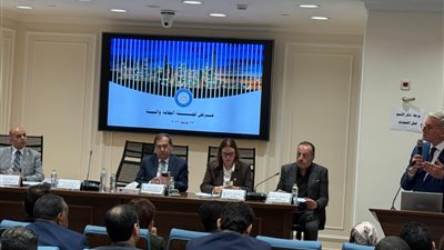 نعمل بكل جهد وشفافية من أجل 120 مليون مواطن مصري.. ونؤكد ضرورة الرجوع إلى المصادر الرسمية للوزارة للحصول على المعلومات