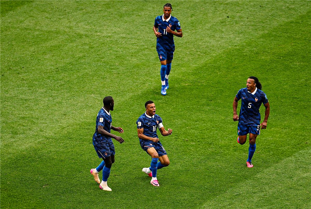 موعد مباراة فرنسا القادمة في كأس العالم بعد الفوز على العراق