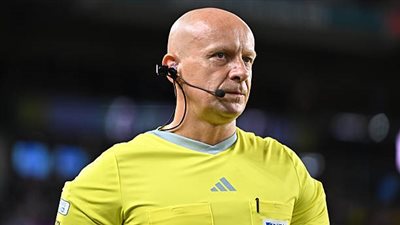رسميًا.. البولندي شيمون مارتشينياك حكمًا لمباراة مصر وإيران في كأس العالم 2026