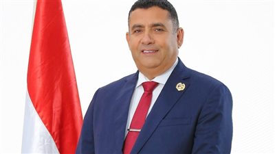 أسامة مدكور يطالب بخطة عاجلة لتعميق الصناعة ودعم المشروعات الصغيرة لتقليص الواردات وزيادة الصادرات