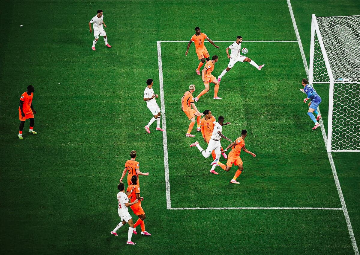رجل مباراة المغرب وهولندا في كأس العالم