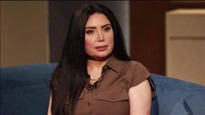 لغاية إمتى الفنانين هتموت مقهورة؟