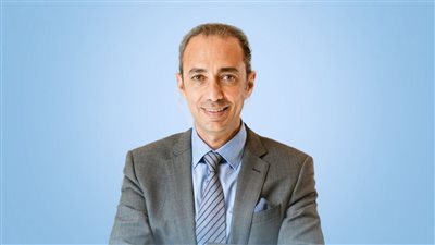 برئاسة شريف باشا.. توصيات بمراعاة البعد الاجتماعي ويطالب بخفض عبء تذاكر العلاج الاقتصادي عن كاهل المواطنين