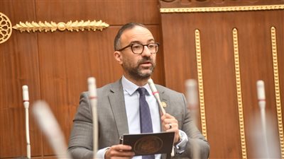نعتز بحاملي الماجستير والدكتوراه.. ولكن الشهادة ليست تذكرة عبور إلى الوظيفة الحكومية