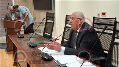 “زراعة النواب” تناقش أزمة الكلاب الضالة ومشكلات الري والصرف في عدد من المحافظات