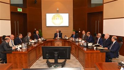 نائب رئيس الوزراء للشؤون الاقتصادية يتابع جهود إصلاح وإعادة هيكلة الشركات المملوكة للدولة