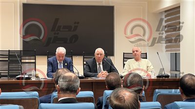 «مش عارف أجوز ولادي ولا أعمل حاجة».. أبو الشيخ يطالب بإلغاء قرار خفض أسمدة القصب