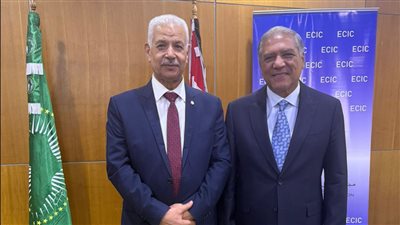 النائب عفت السادات يلتقي وزير التجارة التونسي لبحث تعزيز التعاون الاقتصادي وفتح أسواق إفريقية جديدة أمام الصادرات المصرية