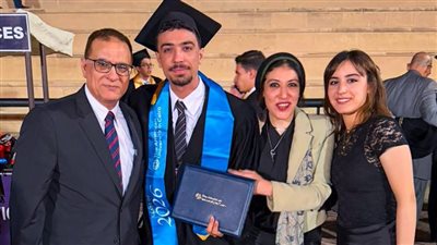 نائب رئيس «النيابة الإدارية» يشهد حفل تخرج كلية الهندسة بالجامعة الأمريكية بالقاهرة