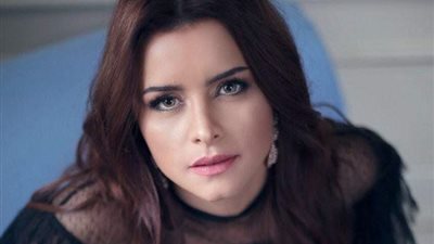 ضبط المتهم بسرقة مرايا سيارة الفنانة نور بمصر الجديدة