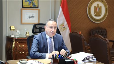 وزير التعليم العالي: إنشاء مركز تميز لصناعة أشباه الموصلات بالجامعة المصرية اليابانية