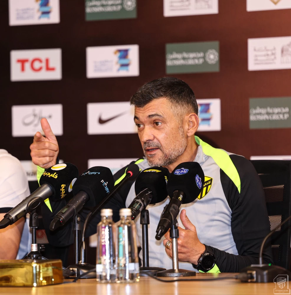 اتحاد جدة يقيل مدربه البرتغالي كونسيساو