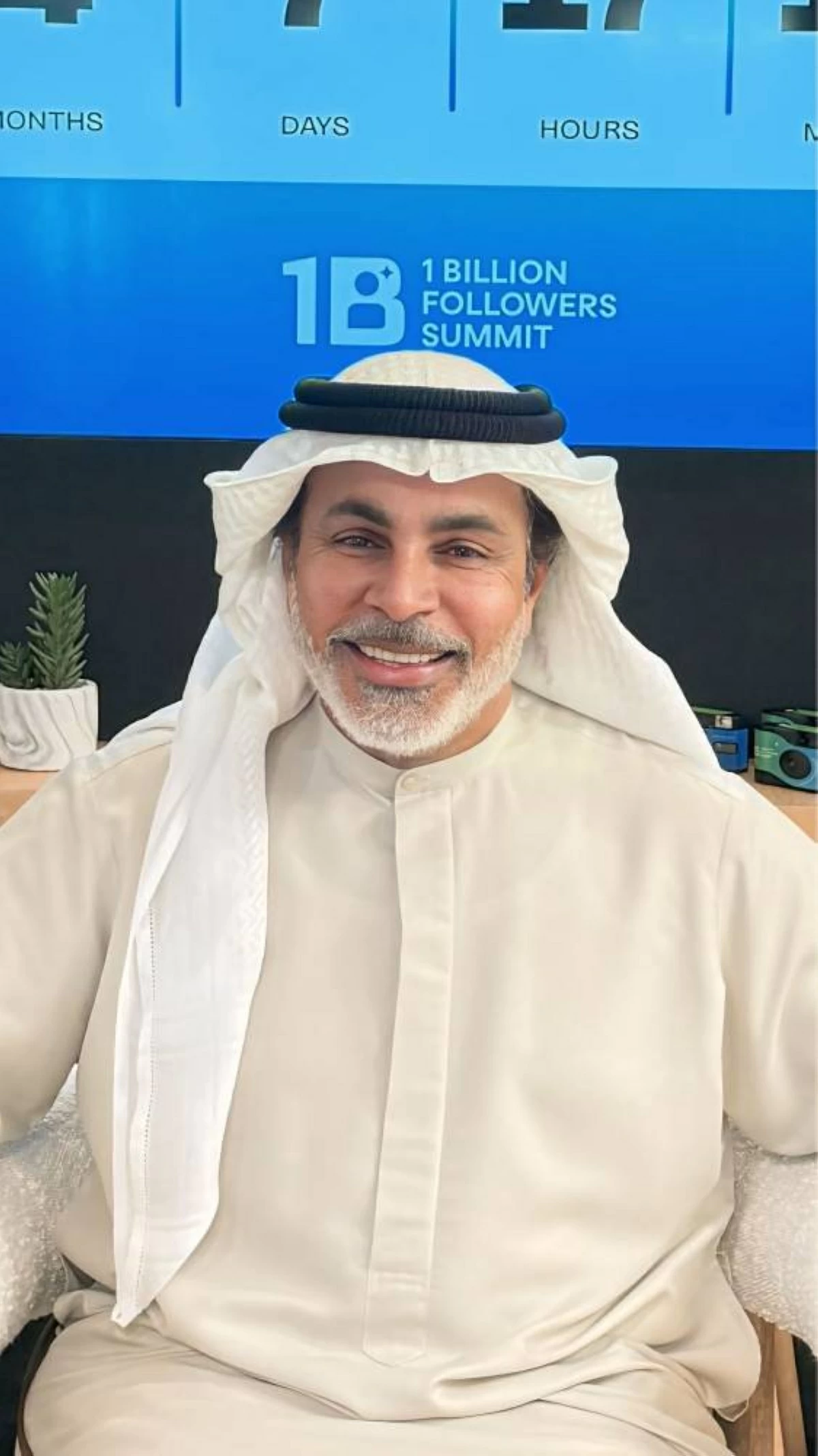 مؤثر إماراتي يوظّف منصاته لنشر ثقافة الزراعة والاستدامة