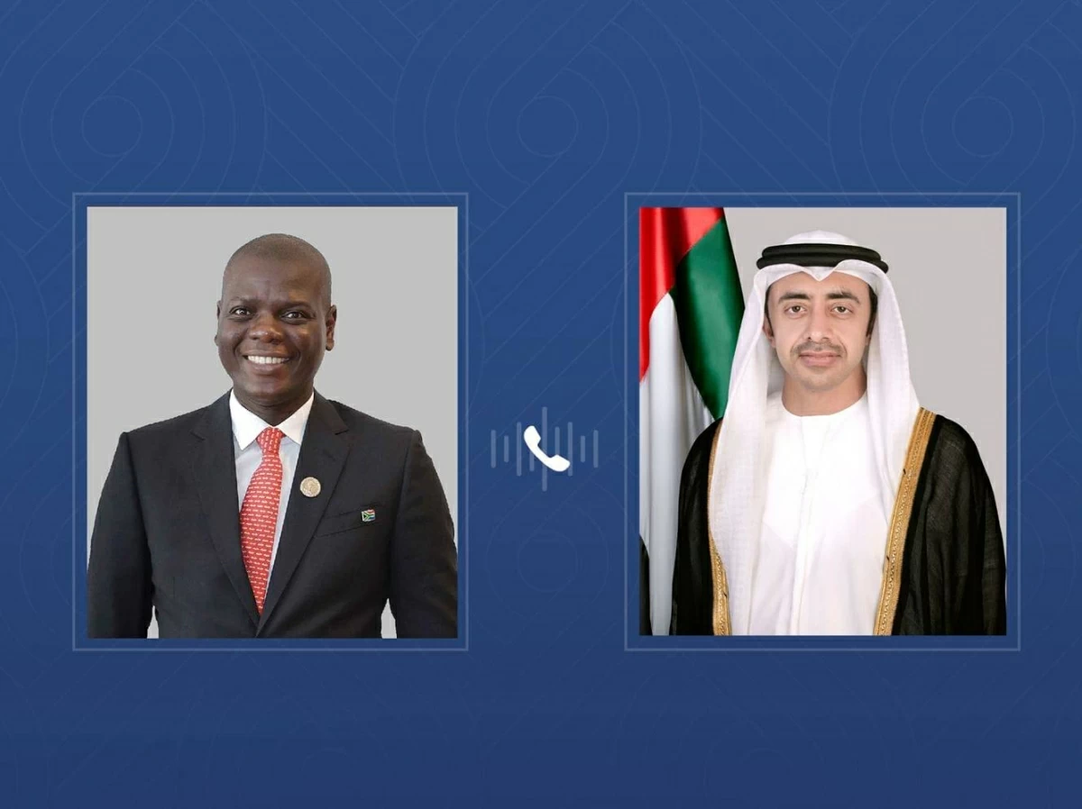 عبدالله بن زايد يبحث الاعتداءات الإيرانية الإرهابية مع وزير العلاقات الدولية بجنوب إفريقيا