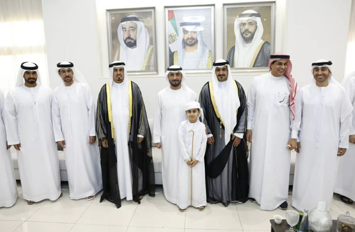 محمد بن سعود والشيوخ يحضرون أفراح الشامسي والسلمان