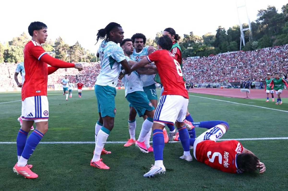 لياو يعكر صفو فوز البرتغال الودي على تشيلي