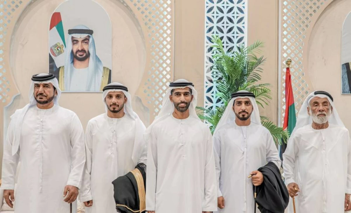 خالد بن سعود يحضر أفراح المسافري في رأس الخيمة