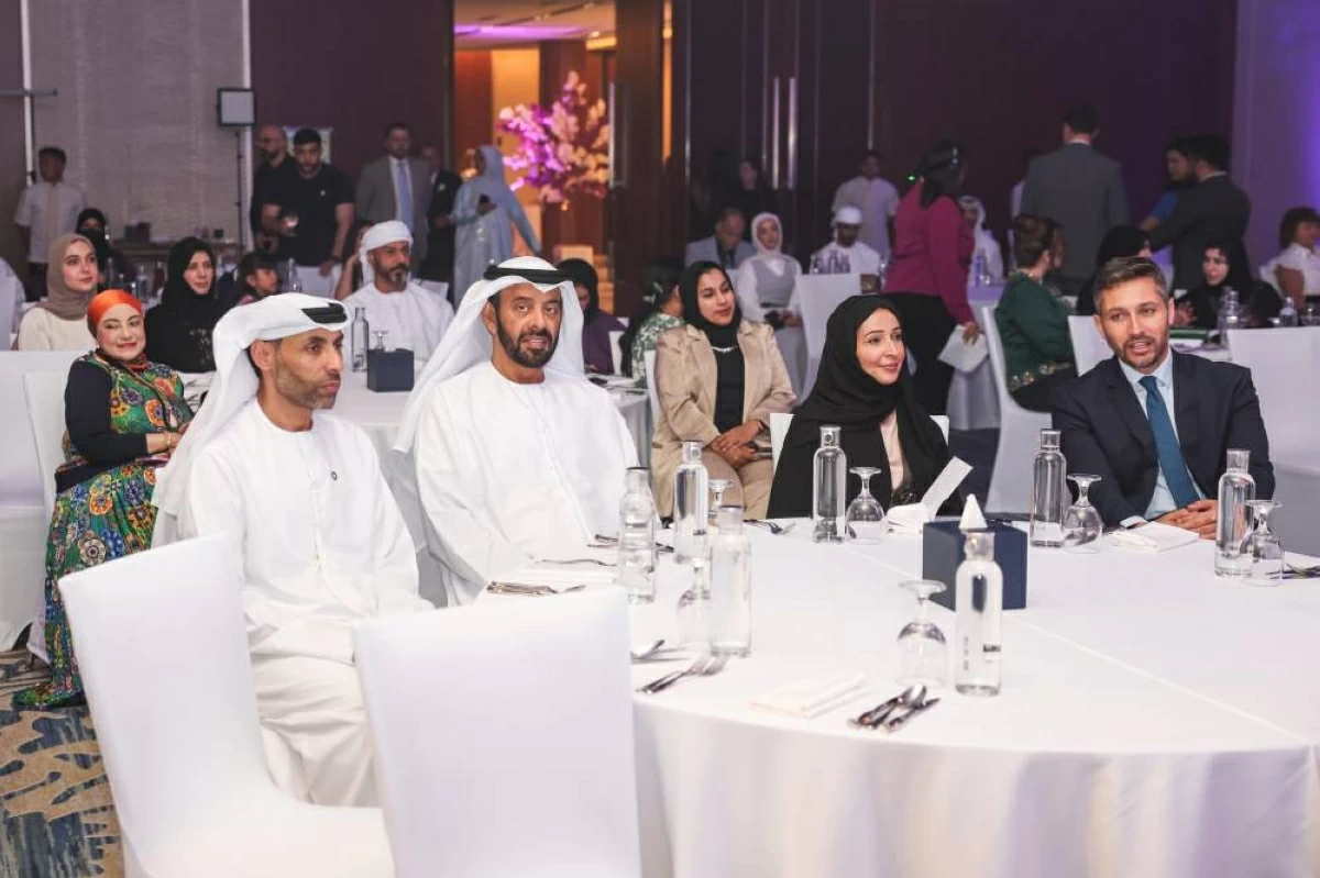 «برجيل للأورام» يحتفي بـ 15 متعافياً من السرطان