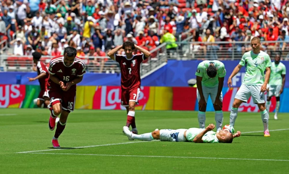 هل حصل نجم قطر بوعلام على رولز رويس و3 ملايين دولار؟