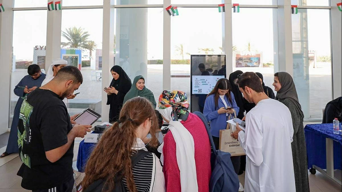 سوق العمل الإماراتي يرفع طلب التوظيف الانتقائي بدعم الاستثمار