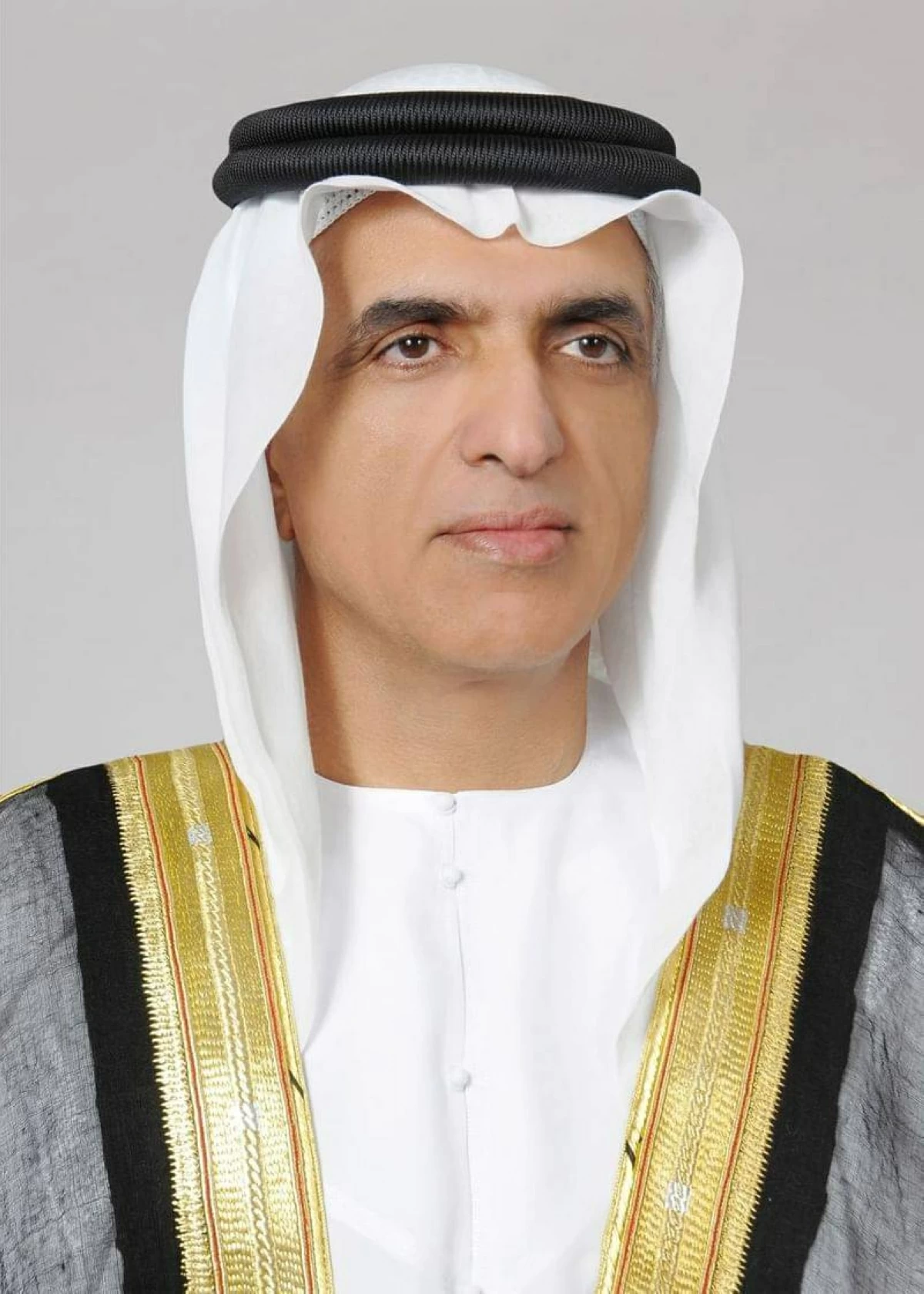 سعود بن صقر يصدر قانوناً بشأن الرقابة والخدمات البيطرية