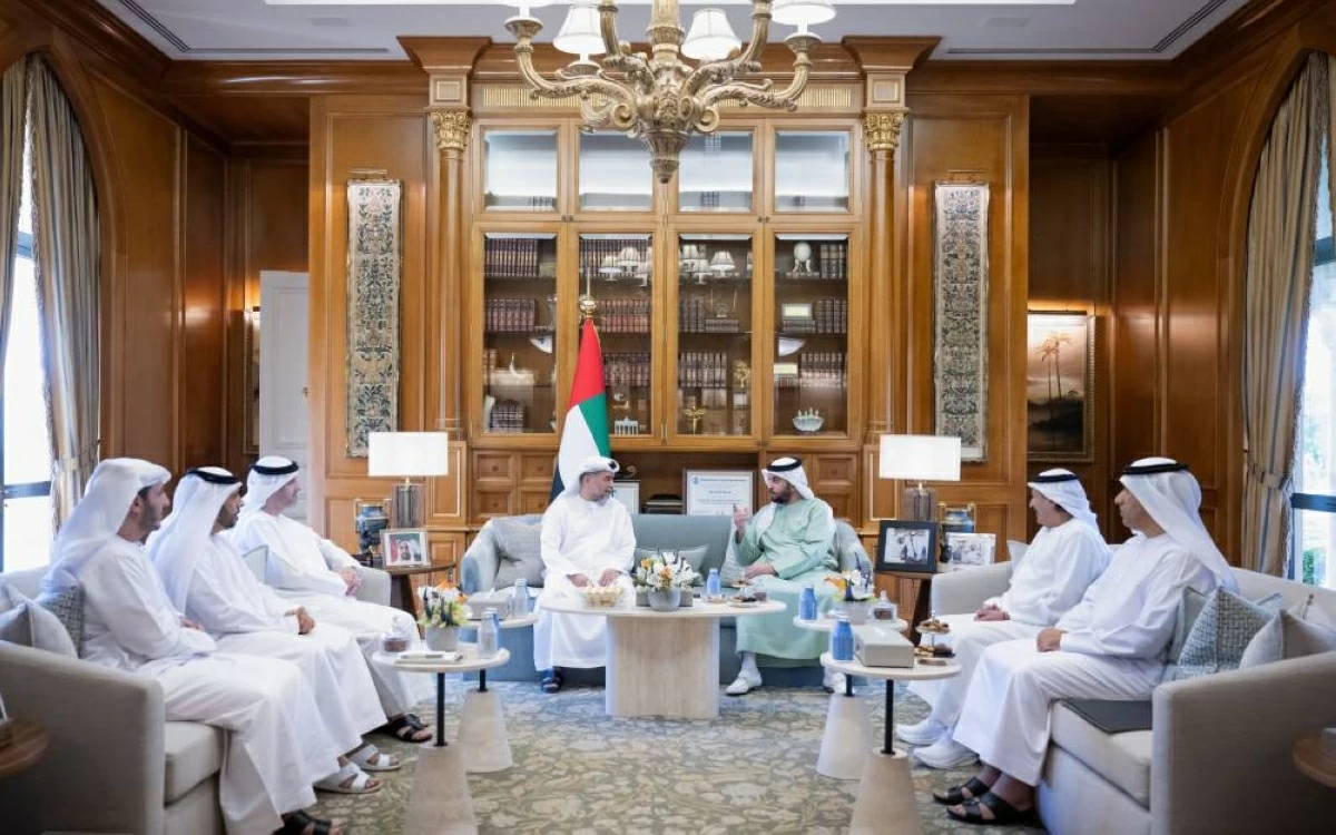 حمدان بن زايد: حريصون على تطوير القضاء وترسيخ القانون