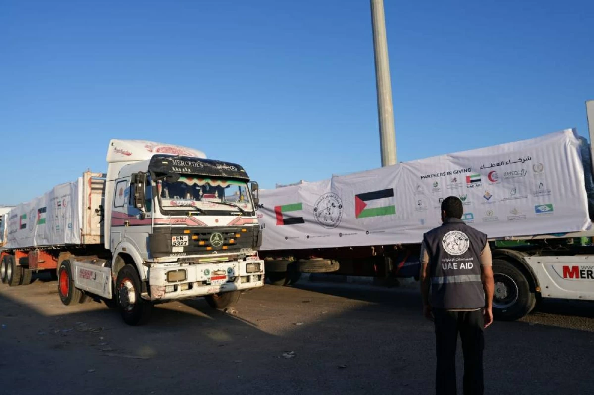 الإمارات تغيث غزة بـ5 قوافل تحمل 786 طن مساعدات