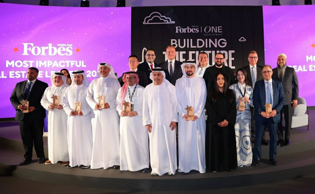 أبوظبي تستعرض مستقبل مشاريع البنية التحتية