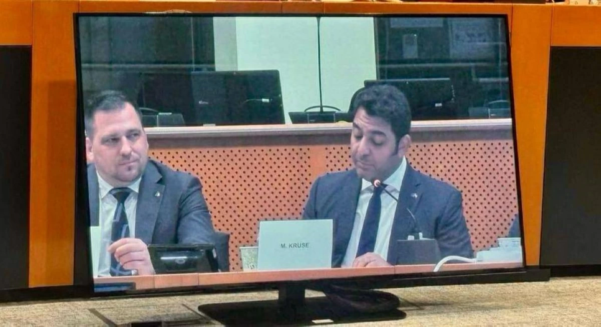 مقصود كروز يستعرض تجربة الإمارات في مكافحة الإرهاب أمام البرلمان الأوروبي