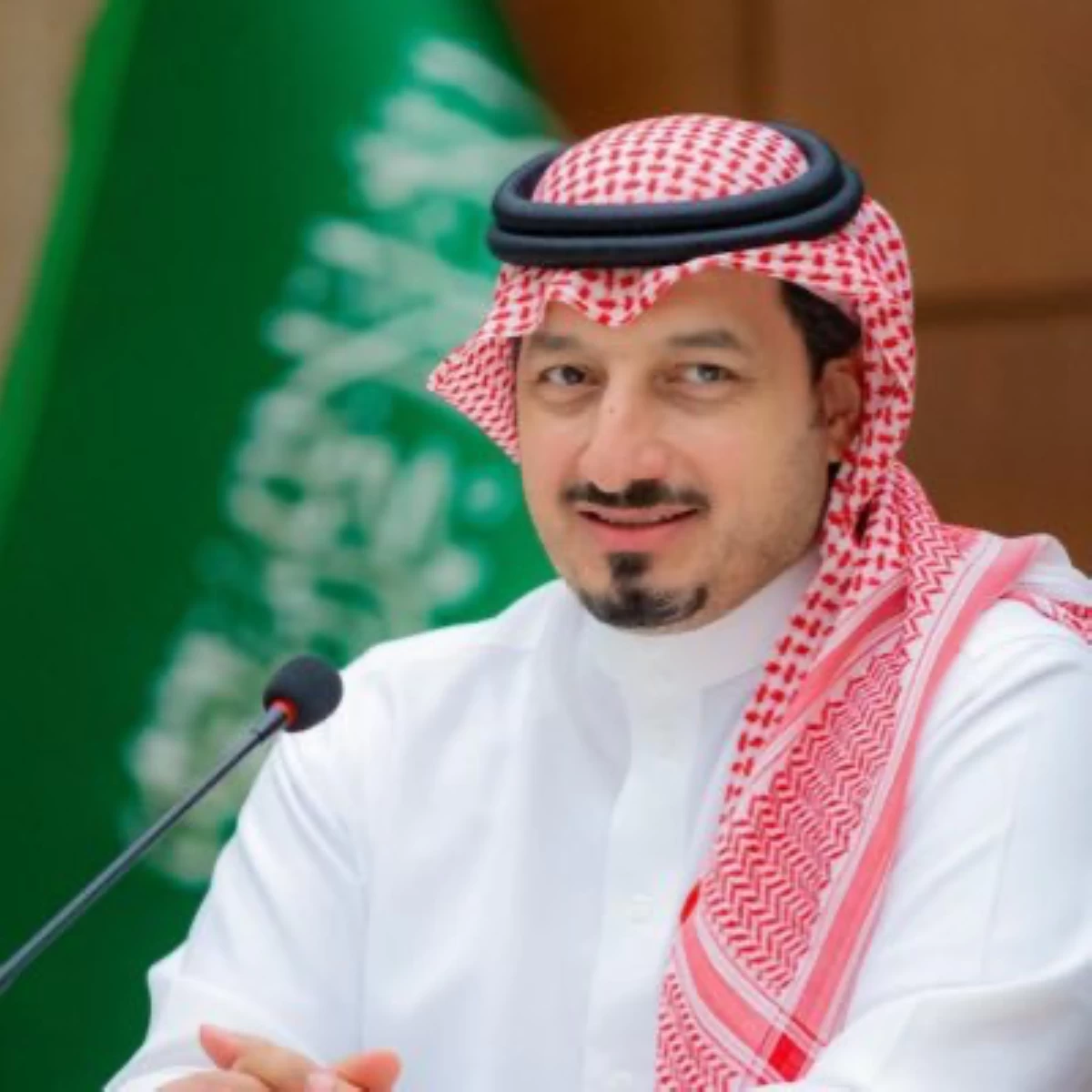دفع فاتورة إخفاق المونديال..المسحل يستقيل من رئاسة الاتحاد السعودي