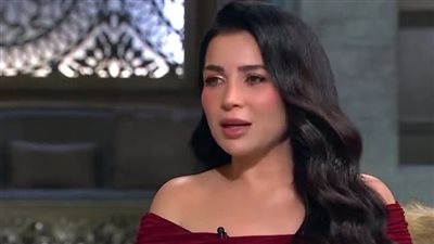 عادل إمام طلب يكرمني في بيته وغيرت ورق فيلم أيظن
