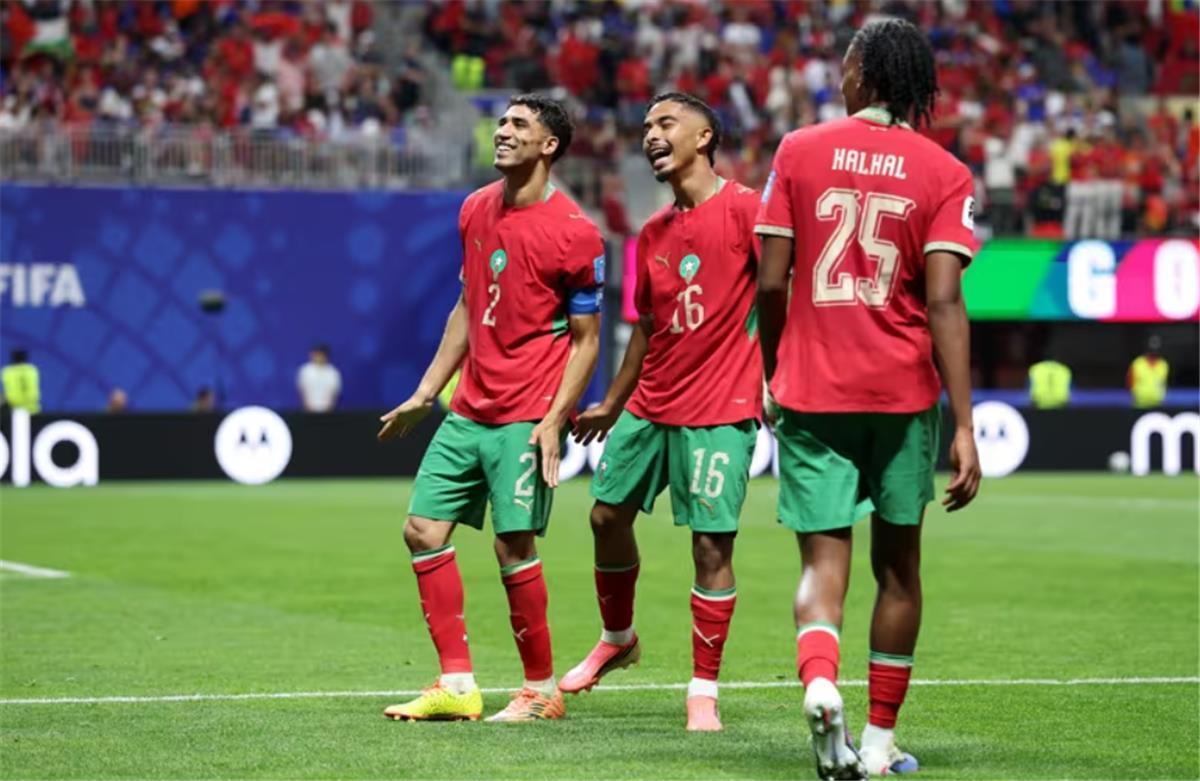 تشكيل المغرب أمام كندا في كأس العالم.. ثنائي يقود الهجوم