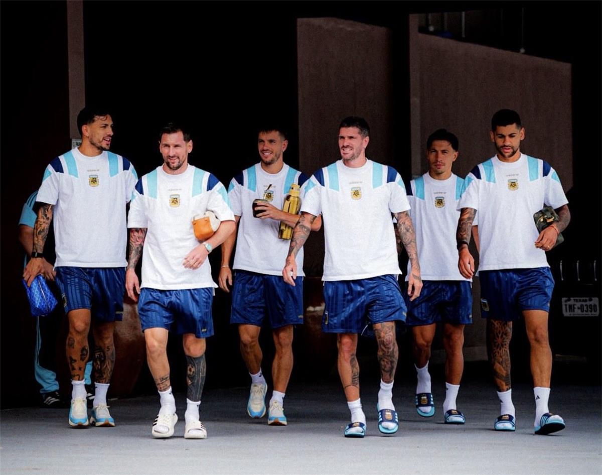 ماذا فعل ميسي في تدريبات منتخب الأرجنتين قبل مواجهة مصر في كأس العالم 2026؟
