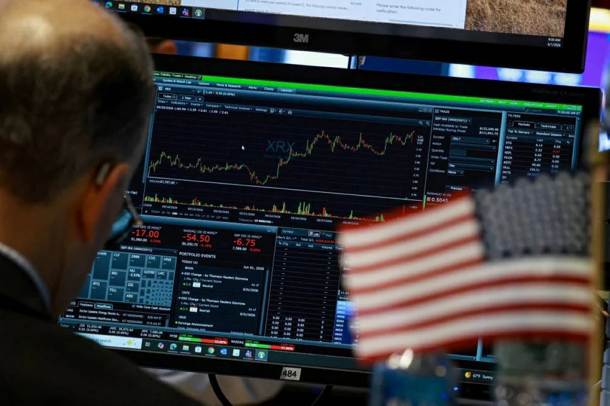 داو جونز يختبر قمة جديدة.. نظرة على إغلاقات الأسواق العالمية لجلسة منتصف الأسبوع