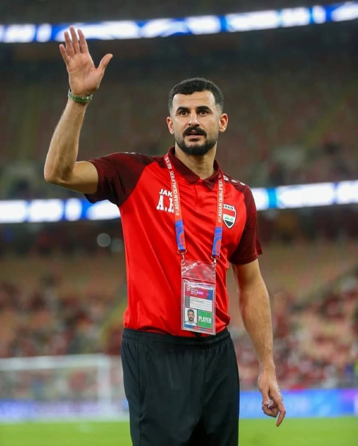 الأهلي المصري يخطط للتعاقد مع العراقي أيمن حسين