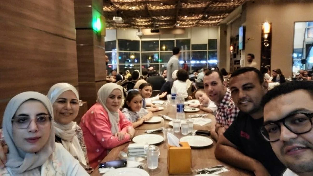 المصريون في الإمارات يحتفلون بإنجاز الفراعنة